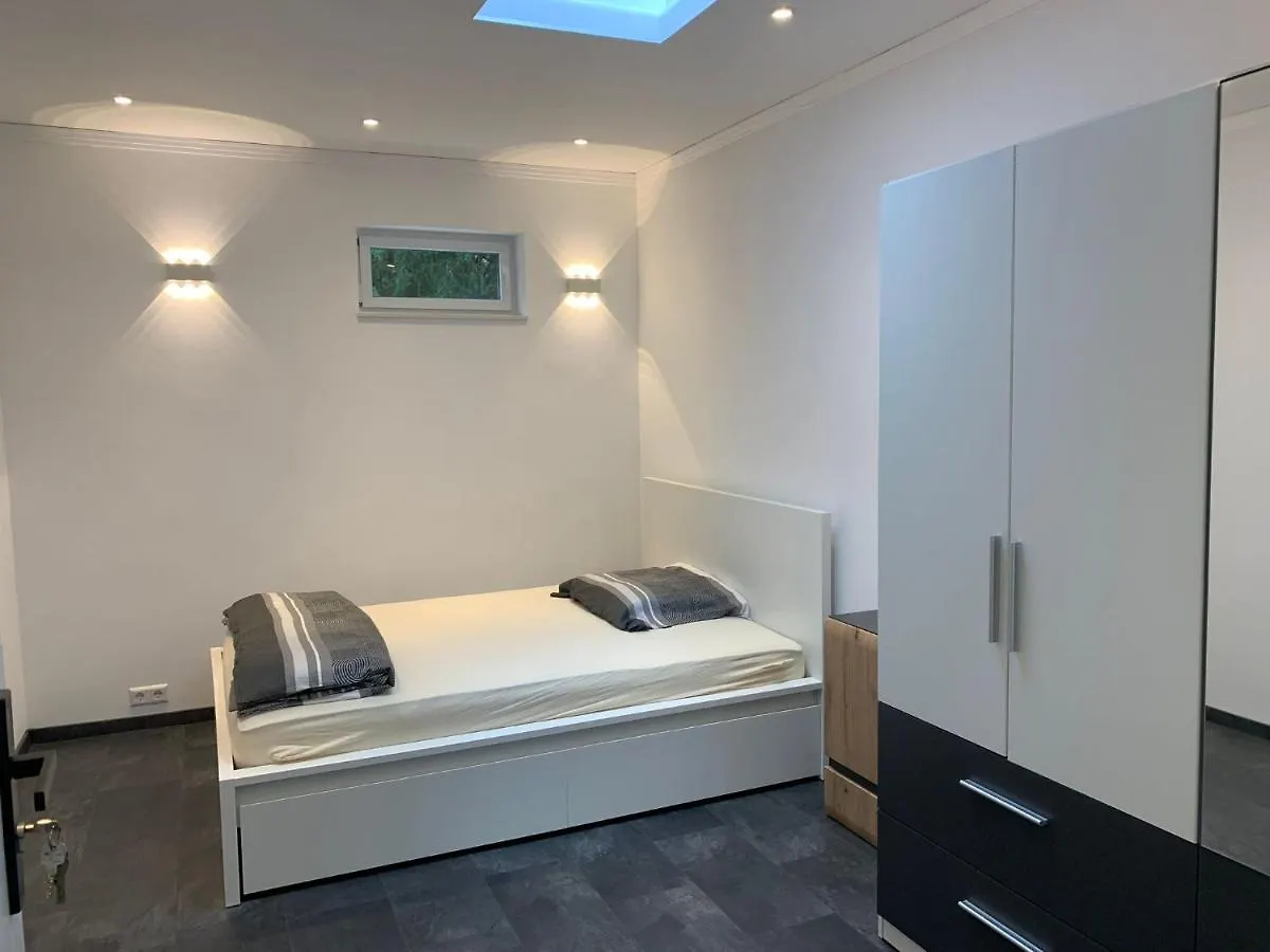 Apartment Schlafzimmer Nr2 Heidingsfeld Wuerzburg